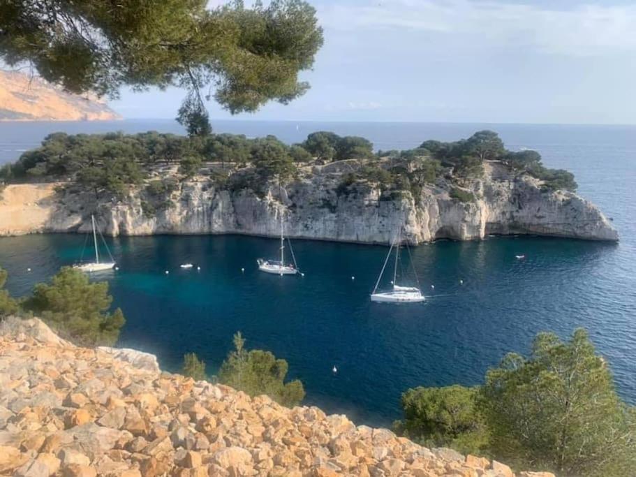 Duplex Au Coeur Du Village De Cassis Exteriör bild