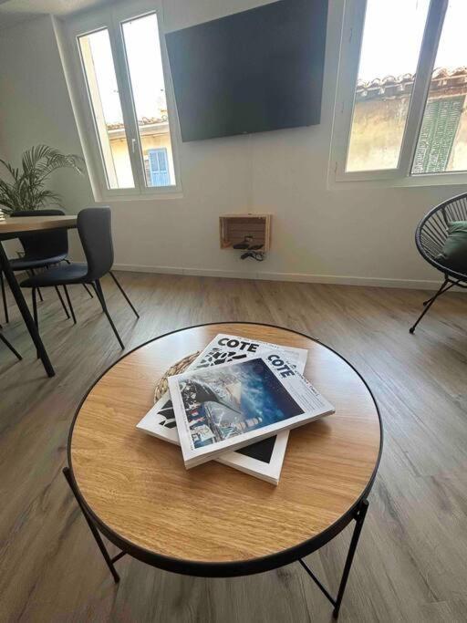 Duplex Au Coeur Du Village De Cassis Exteriör bild