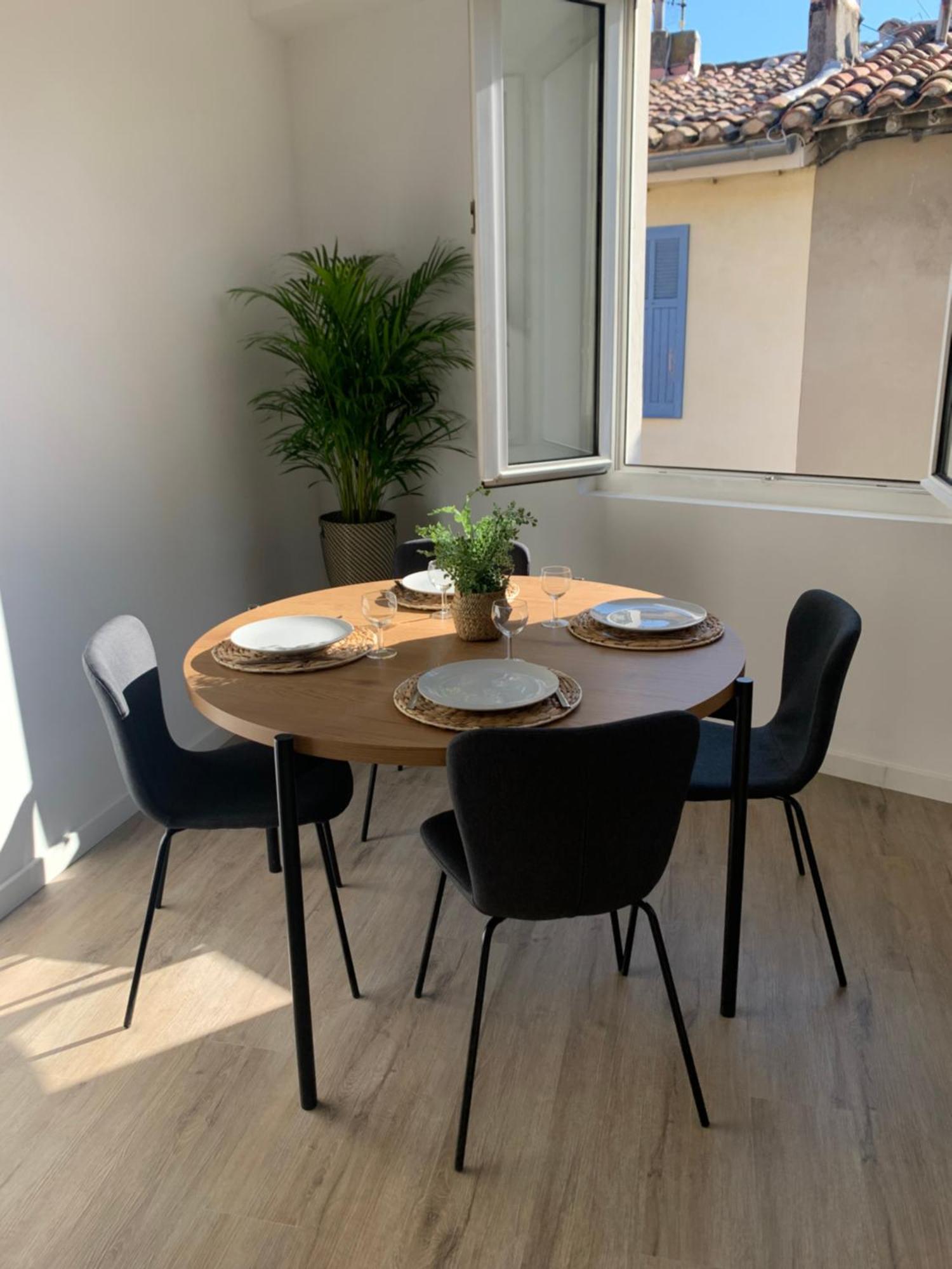 Duplex Au Coeur Du Village De Cassis Exteriör bild